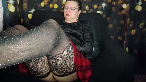 Anika online show from 11.22.25