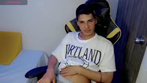 Snapshot of yankees_ chatting on 10.01.25 DANILO P online show from 10.01.25