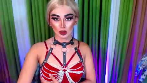 miss yasii online show from 09.12.25