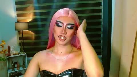 Snapshot of yasii19 chatting on 05.16.26 miss yasii online show from 05.16.26