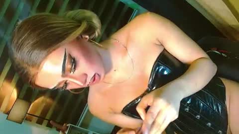 Snapshot of yasii19 chatting on 06.13.26 miss yasii online show from 06.13.26
