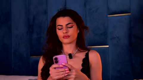 Yasmina  online show from 04.27.26