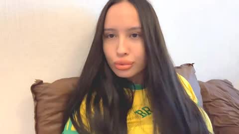 Yasmin online show from 05.03.26