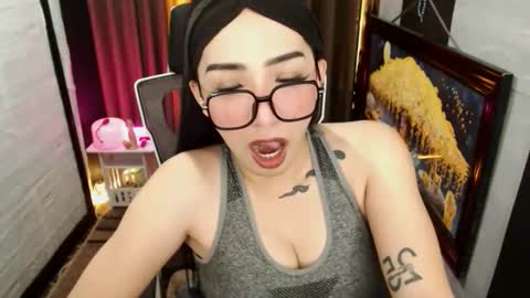 Snapshot of yassiered chatting on 02.07.26 yassiered online show from 02.07.26