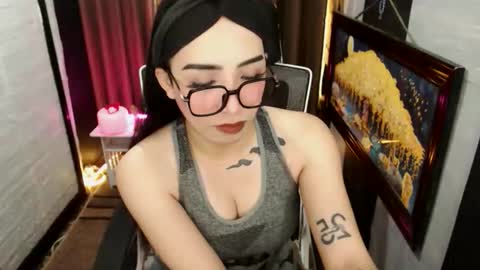 Snapshot of yassiered chatting on 02.20.26 yassiered online show from 02.20.26