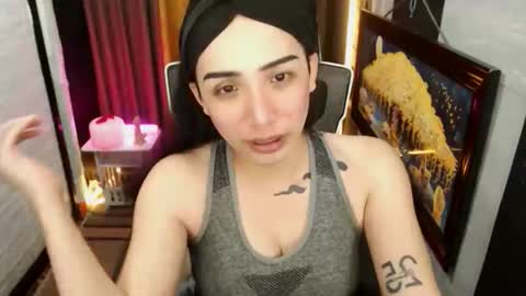 Snapshot of yassiered chatting on 03.05.26 yassiered online show from 03.05.26