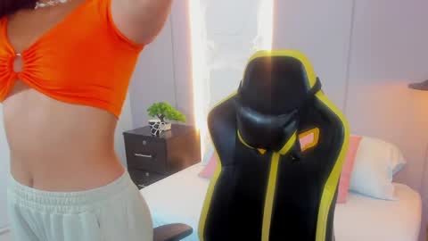 yaya23x online show from 02.24.25