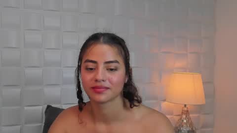 yaya23x online show from 03.08.25