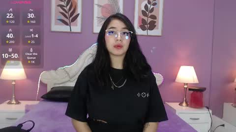 Yaya  online show from 06.13.26