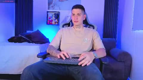 YEIKO ROMERO online show from 06.12.26
