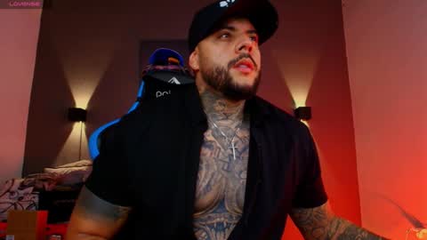 Snapshot of yeikoe1 chatting on 01.15.25 yeikoe1 online show from 01.15.25