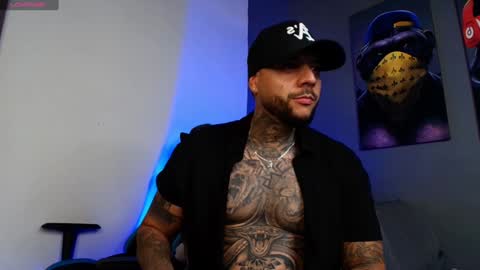 Snapshot of yeikoe1 chatting on 01.22.25 yeikoe1 online show from 01.22.25