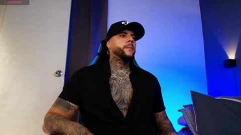 Snapshot of yeikoe1 chatting on 01.22.25 yeikoe1 online show from 01.22.25