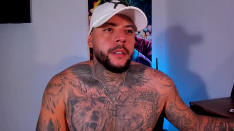 Snapshot of yeikoe1 chatting on 02.04.25 yeikoe1 online show from 02.04.25