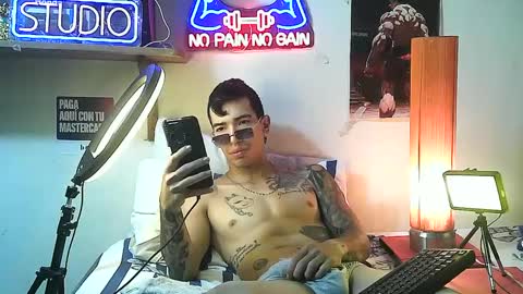 yeisoncastellanos1999 online show from 10.11.25