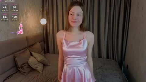 Snapshot of yelenaolaya chatting on 02.14.26 Kate online show from 02.14.26