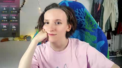 Liya online show from 10.31.25