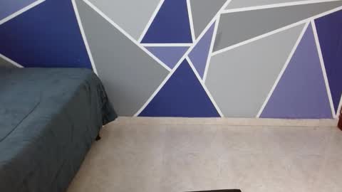 Snapshot of yera_carey chatting on 11.09.25 Yera online show from 11.09.25