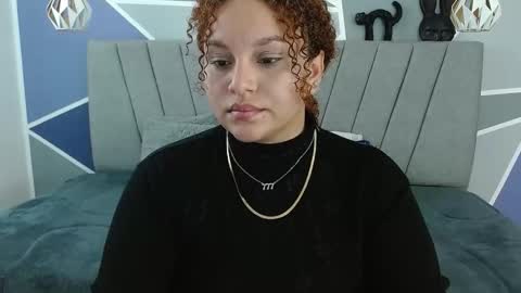 Snapshot of yera_carey chatting on 11.27.25 Yera online show from 11.27.25