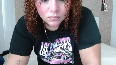 Snapshot of yera_carey chatting on 11.28.25 Yera online show from 11.28.25