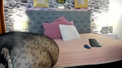 Yeseniaa  online show from 07.27.26