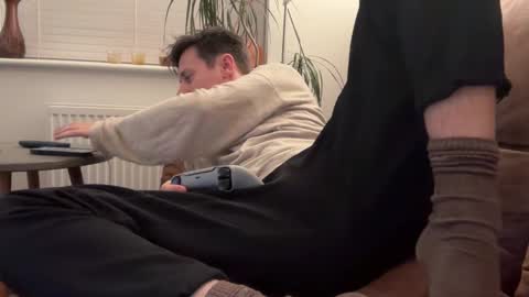 Snapshot of yesimlonely chatting on 02.28.25 Sal online show from 02.28.25