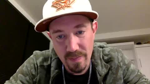 Snapshot of yesplesae chatting on 12.21.24 yesplesae online show from 12.21.24