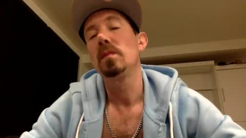 Snapshot of yesplesae chatting on 12.21.24 yesplesae online show from 12.21.24