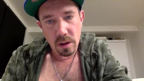 Snapshot of yesplesae chatting on 12.25.24 yesplesae online show from 12.25.24