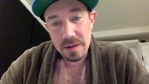 Snapshot of yesplesae chatting on 12.27.24 yesplesae online show from 12.27.24