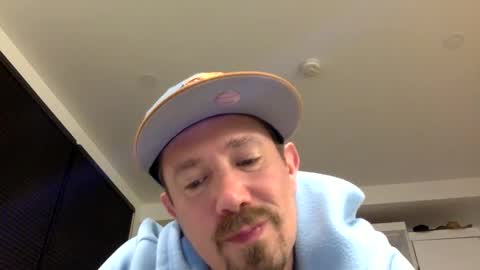 Snapshot of yesplesae chatting on 01.05.25 yesplesae online show from 01.05.25