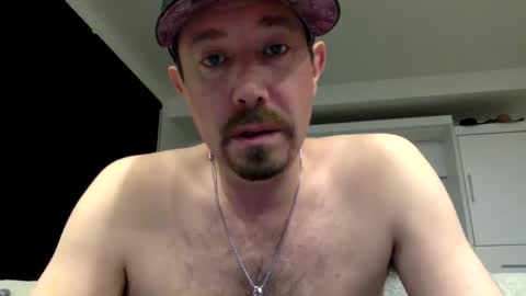 Snapshot of yesplesae chatting on 01.15.25 yesplesae online show from 01.15.25