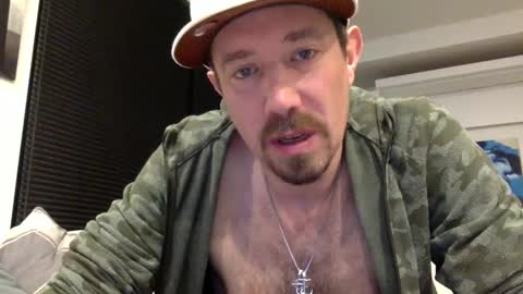 Snapshot of yesplesae chatting on 01.19.25 yesplesae online show from 01.19.25