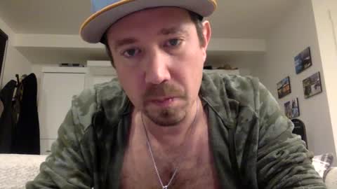 Snapshot of yesplesae chatting on 02.19.25 yesplesae online show from 02.19.25