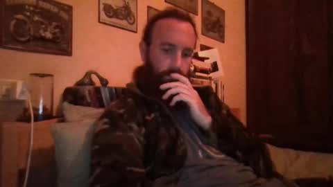 Snapshot of yeti_92 chatting on 12.01.25 yeti_92 online show from 12.01.25