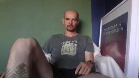 yewloo online show from 09.21.25