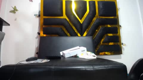 yeyecandy online show from 06.25.26