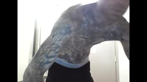 Snapshot of yfwb69xxx chatting on 10.14.25 yfwb69xxx online show from 10.14.25