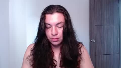 Snapshot of yigolo_ chatting on 07.11.26 Gio online show from 07.11.26