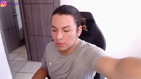Snapshot of yigolo_ chatting on 07.28.26 Gio online show from 07.28.26