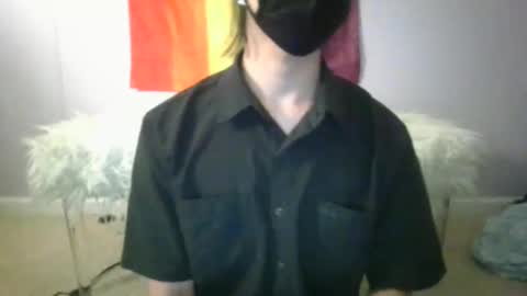 Snapshot of yin476 chatting on 11.01.25 yin476 online show from 11.01.25