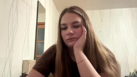 Eva online show from 04.22.26