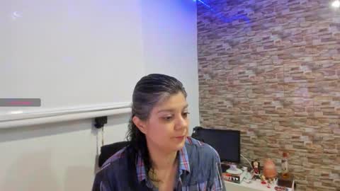 yinyyanghot online show from 11.25.25