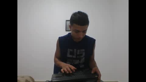 Snapshot of yissus_20 chatting on 11.06.25 yissus_20 online show from 11.06.25