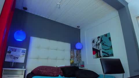 Yiyo online show from 11.23.25