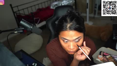 Palmela Handerson online show from 10.29.25