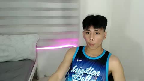 ynotyu online show from 10.04.25