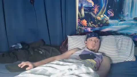 Snapshot of yobleez chatting on 11.18.25 yobleez online show from 11.18.25