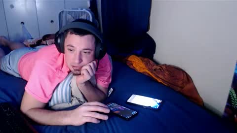 Snapshot of yobleez chatting on 01.15.26 yobleez online show from 01.15.26