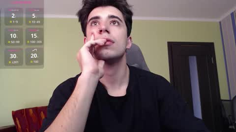 Snapshot of yofukashi chatting on 10.16.25 yofukashi online show from 10.16.25